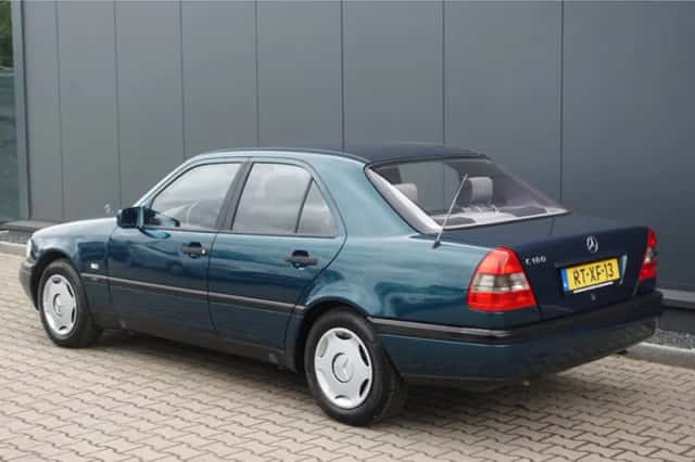 Mercedes-Benz C-Klasse (1997) thumbnail 2