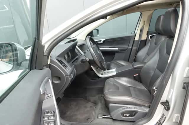 Volvo XC60 (2008) thumbnail 5