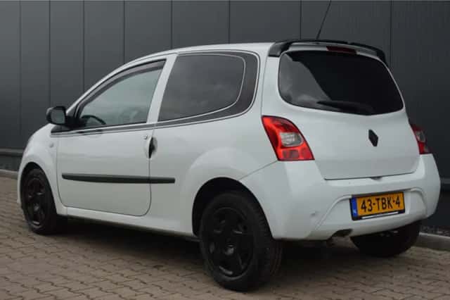 Renault Twingo (2012) thumbnail 2
