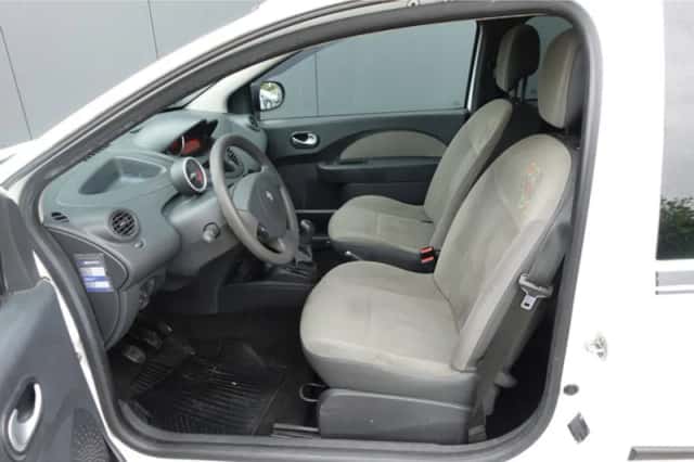 Renault Twingo (2012) thumbnail 5