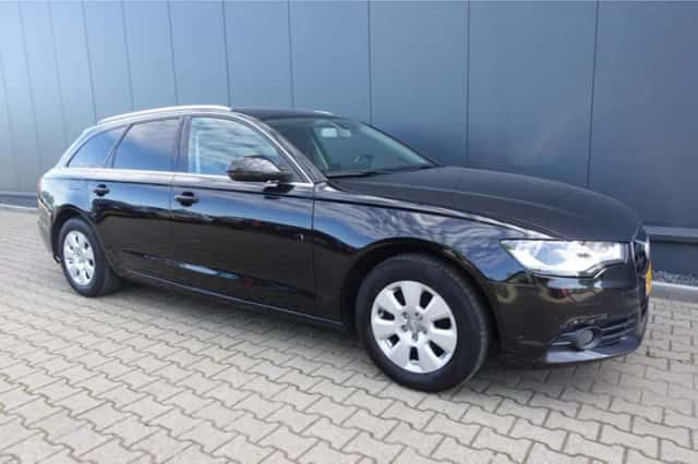 Audi A6 (2012) thumbnail 4