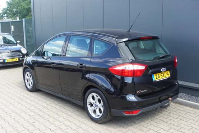 Ford C-Max (2012) thumbnail 2