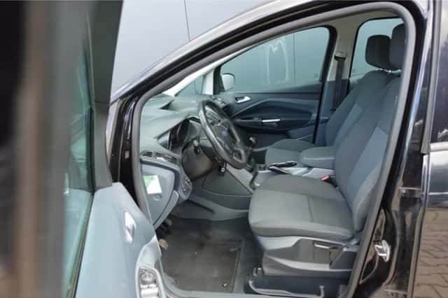 Ford C-Max (2012) thumbnail 5