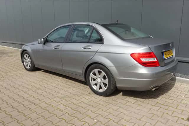 Mercedes-Benz C-Klasse (2013) thumbnail 2