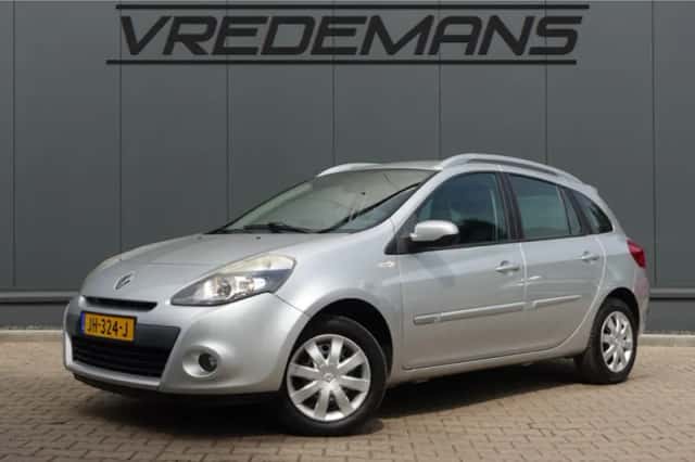 Renault Clio (2013) thumbnail 1
