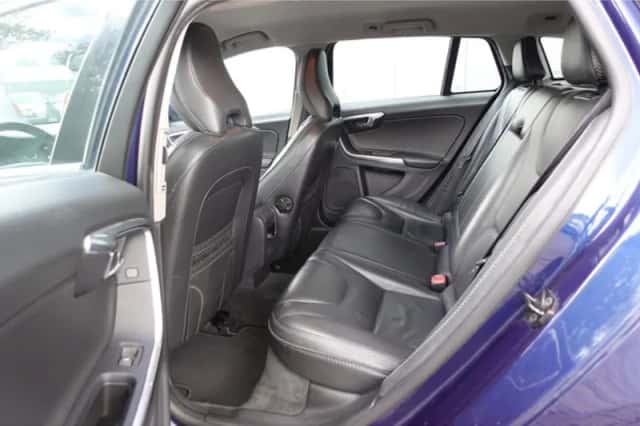Volvo V60 (2012) thumbnail 6