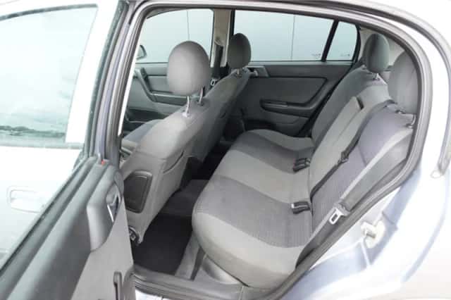 Opel Astra (2003) thumbnail 6