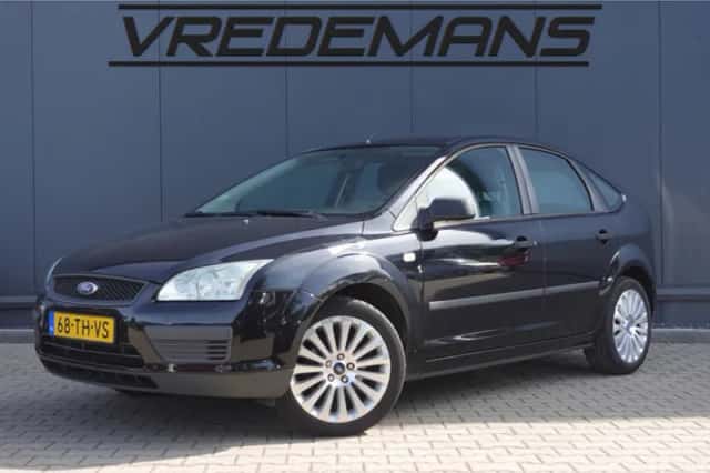 Ford Focus (2006) thumbnail 1