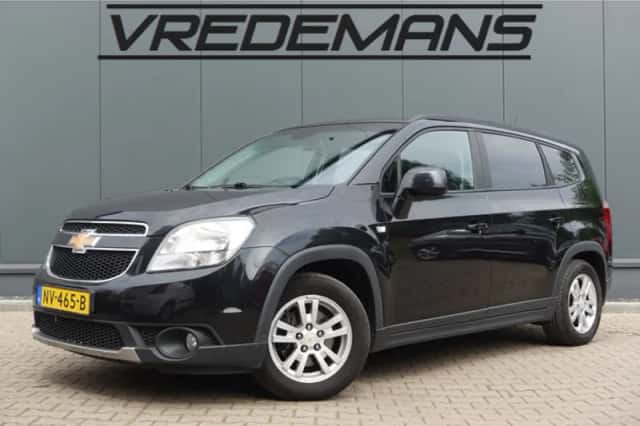 Chevrolet Orlando (2011) thumbnail 1