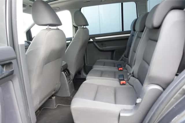 Volkswagen Touran (2014) thumbnail 6