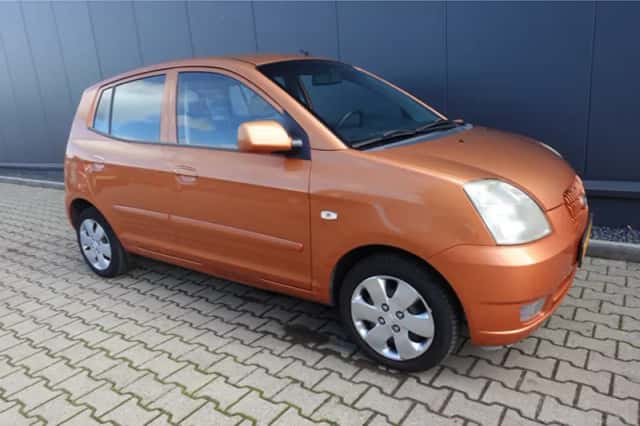 Kia Picanto (2004) thumbnail 4