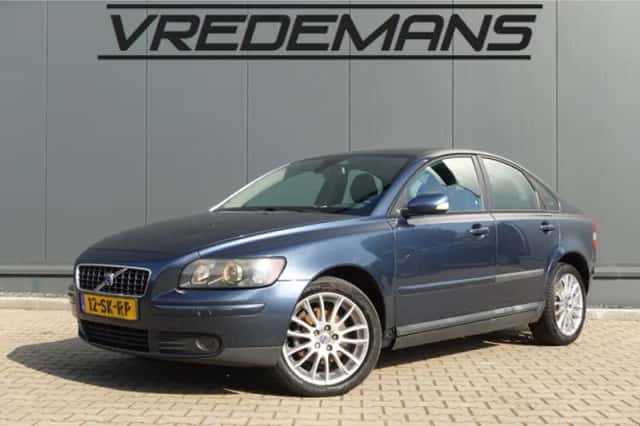 Volvo S40 (2006) thumbnail 1