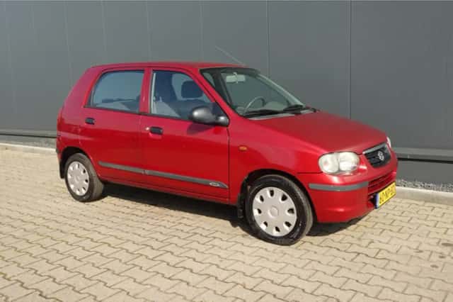 Suzuki Alto (2004) thumbnail 4