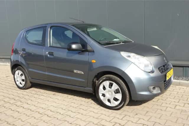 Suzuki Alto (2010) thumbnail 4