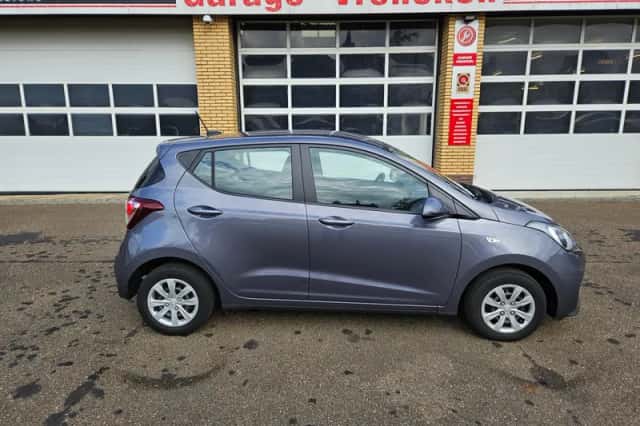 Hyundai i10 (2019) thumbnail 1