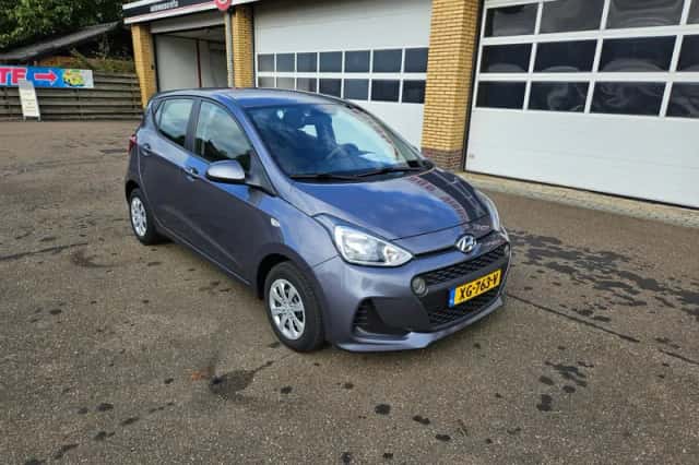 Hyundai i10 (2019) thumbnail 2