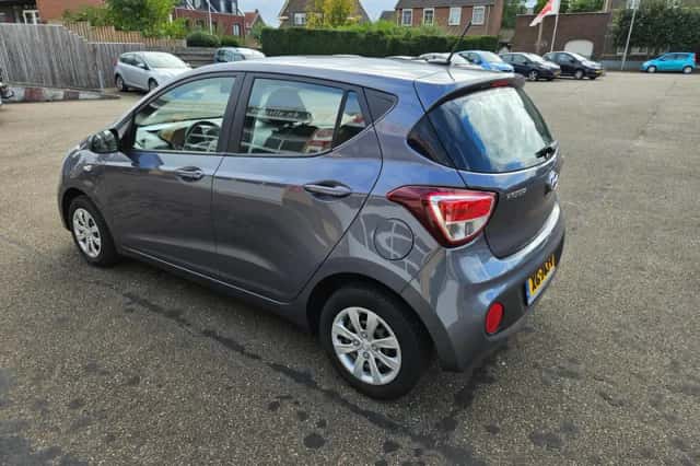 Hyundai i10 (2019) thumbnail 6