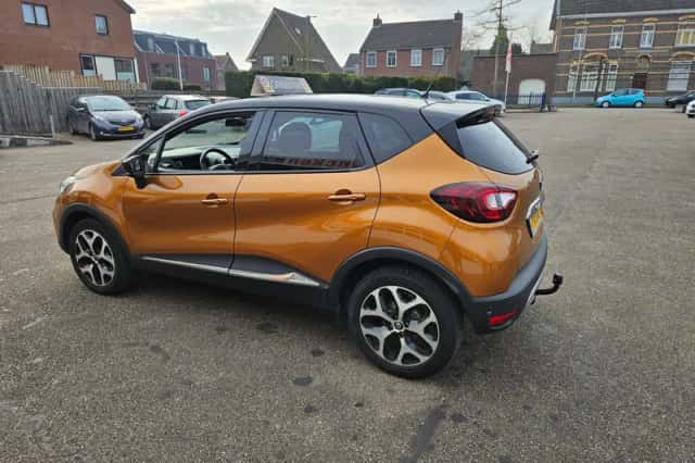 Renault Captur (2017) thumbnail 5
