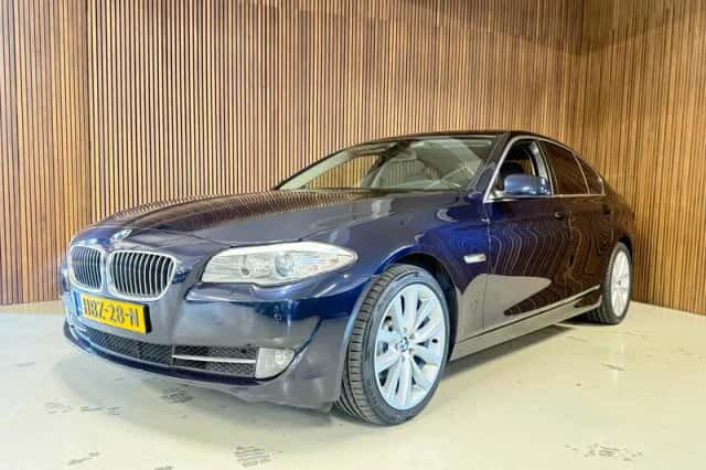 BMW 5-Serie (2010) thumbnail 1