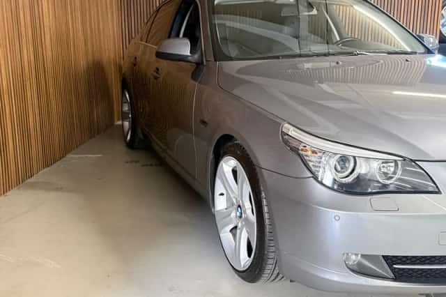 BMW 5-Serie (2009) thumbnail 4