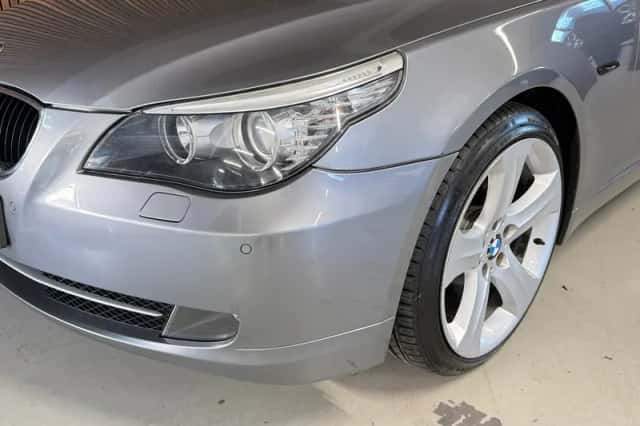 BMW 5-Serie (2009) thumbnail 6