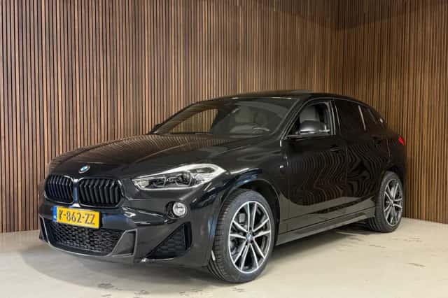 BMW X2 (2018) thumbnail 1