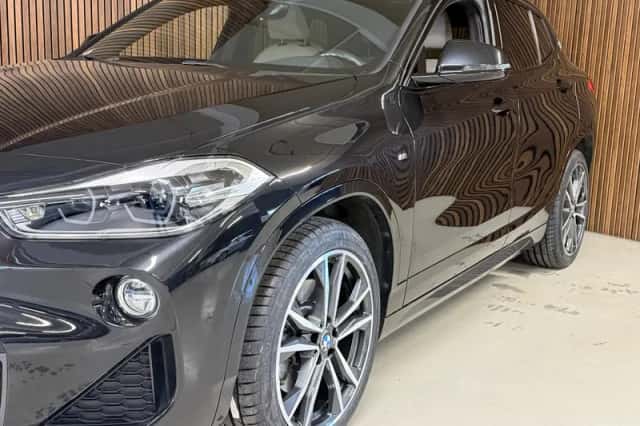 BMW X2 (2018) thumbnail 4