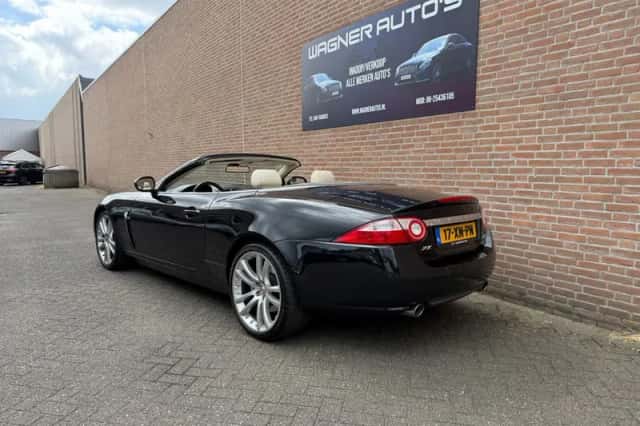 Jaguar XK (2006) thumbnail 6