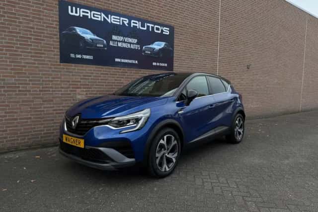 Renault Captur (2021) thumbnail 3