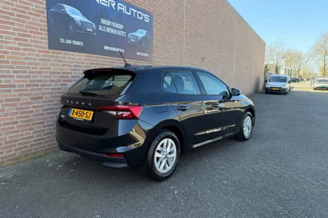 Škoda Fabia (2022) thumbnail 4