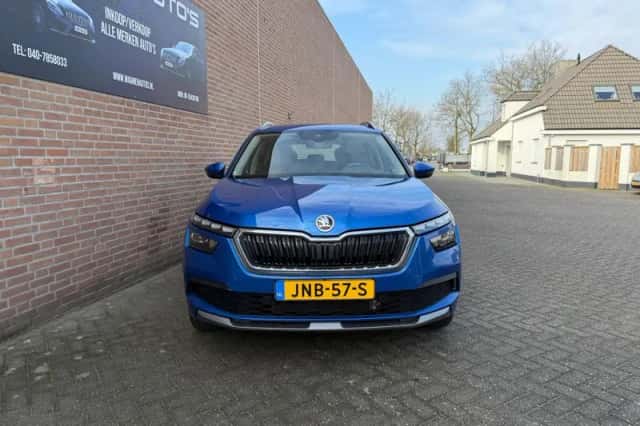 Škoda Kamiq (2023) thumbnail 2
