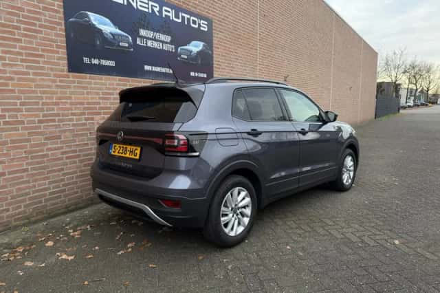 Volkswagen T-Cross (2022) thumbnail 4