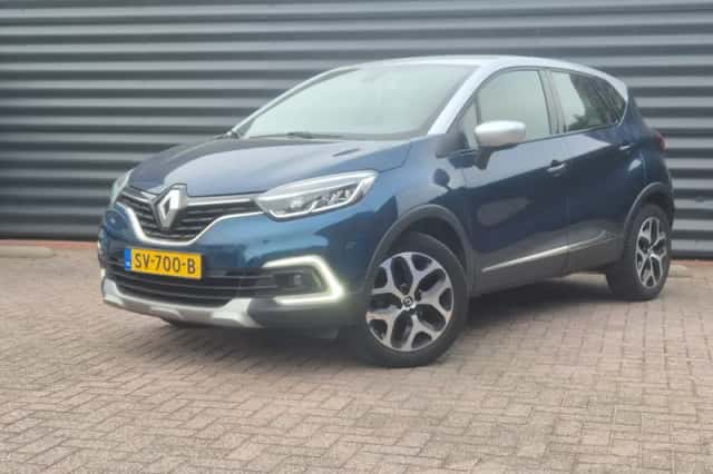 Renault Captur (2017) thumbnail 2