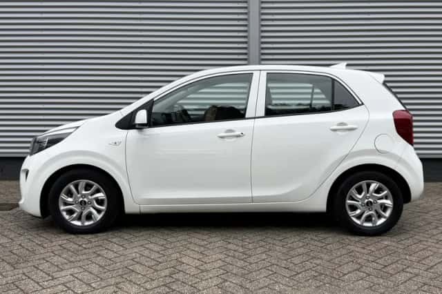 Kia Picanto (2020) thumbnail 2