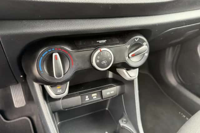 Kia Picanto (2020) thumbnail 24