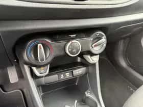 Kia Picanto (2020) thumbnail 24