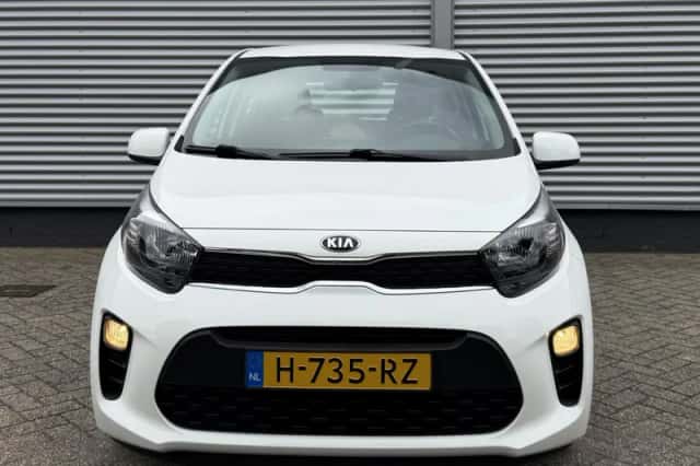 Kia Picanto (2020) thumbnail 8