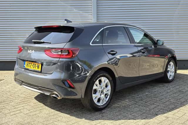 Kia Ceed (2025) thumbnail 6