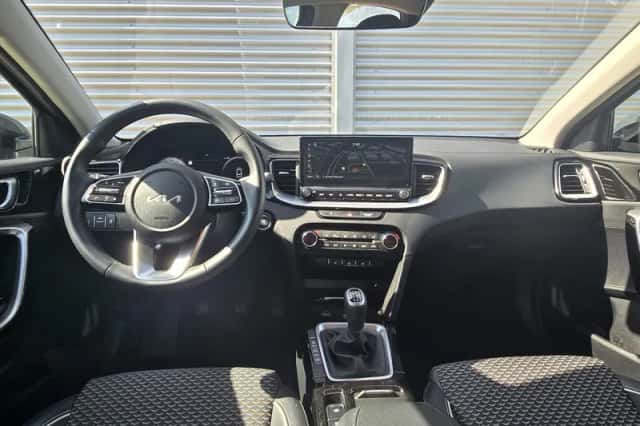 Kia Ceed (2025) thumbnail 10