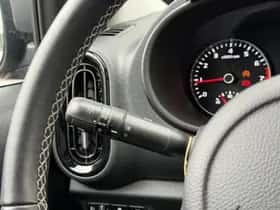 Kia Picanto (2023) thumbnail 14