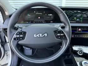 Kia EV6 (2022) thumbnail 16