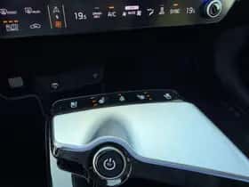 Kia EV6 (2022) thumbnail 31