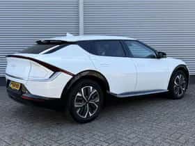 Kia EV6 (2022) thumbnail 6