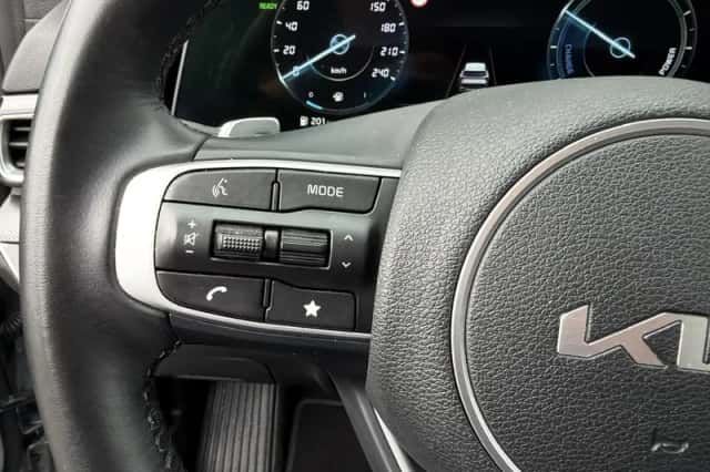 Kia Sportage (2023) thumbnail 16