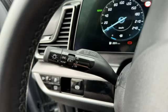 Kia Sportage (2023) thumbnail 18