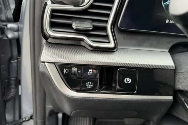 Kia Sportage (2023) thumbnail 20