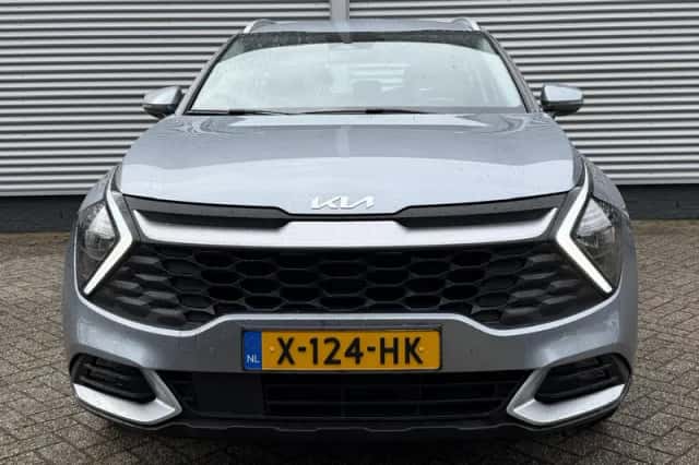 Kia Sportage (2023) thumbnail 8
