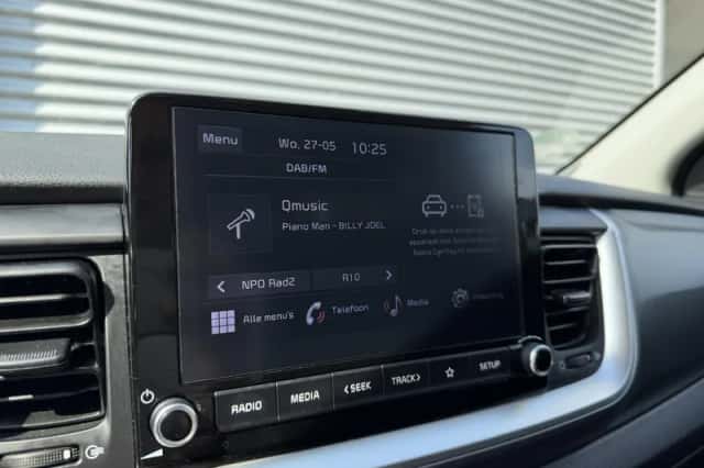 Kia Stonic (2022) thumbnail 18