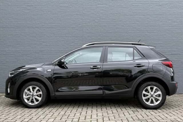 Kia Stonic (2024) thumbnail 9