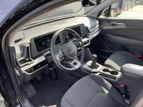 Kia Sportage (2023) thumbnail 18